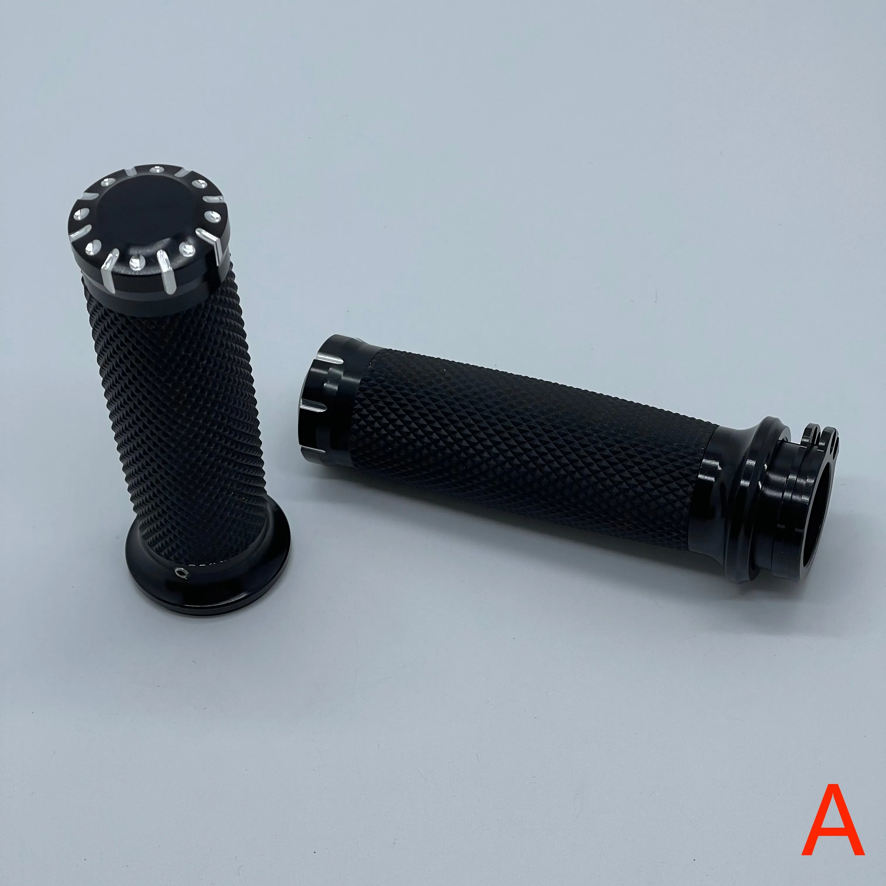 

Для Harley Sportster 883 1200 XL XR Softail Heritage Breakout Touring Dyna VRSC 1 "25 мм черные ручки руля