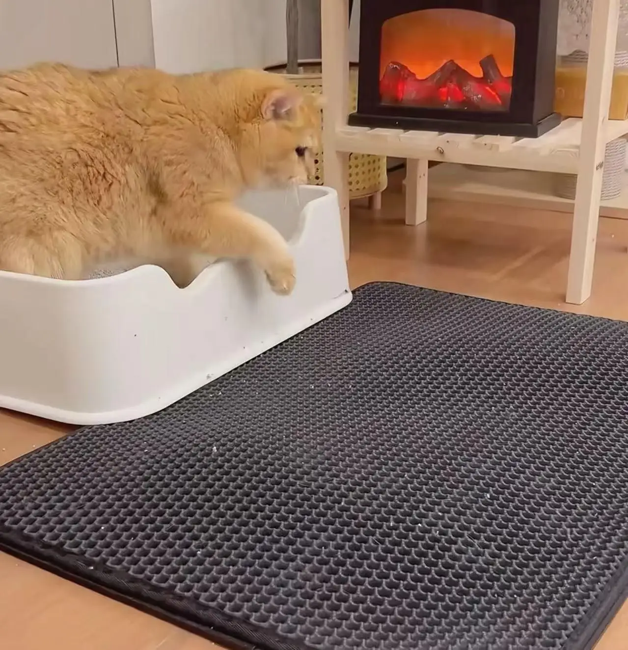 Alfombrilla impermeable para gato color negro, ideal para mascotas