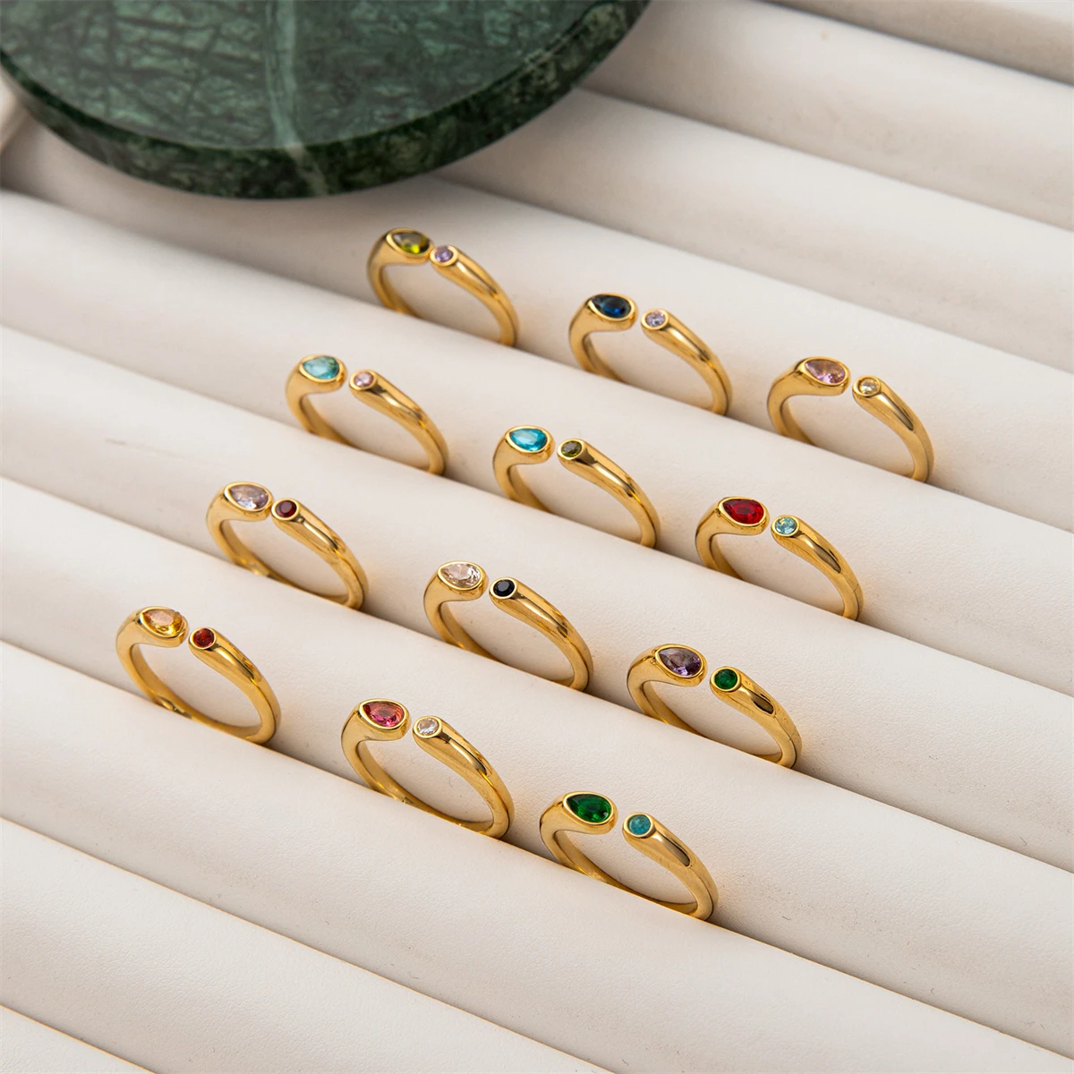 3-teiliges Set 18K Vergoldete Edelstahl Offene Ringe für Damen Bunter Kristall Zwei-Stein Stapelbare Fingerringe Schmuckgeschenk – Detail 2