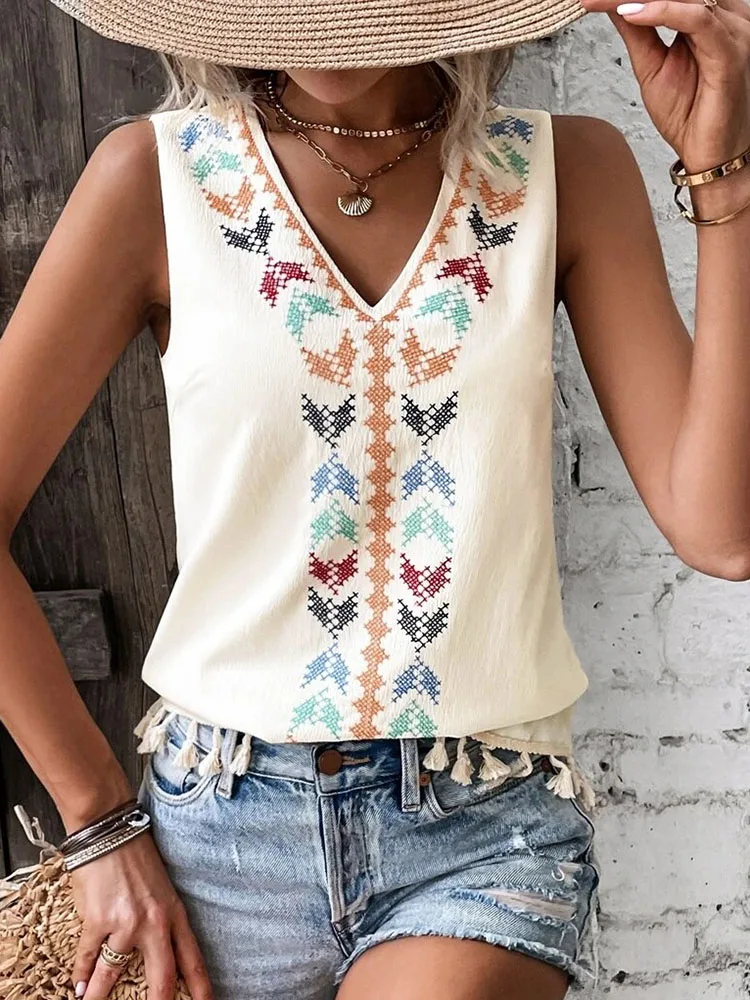 Women\'s Blouses 2023 Summer Vintage Tassel Tank Tops Sleeveless Floral The Embroidery V-Neck Casual Women Shirt T-Shirt Clothing