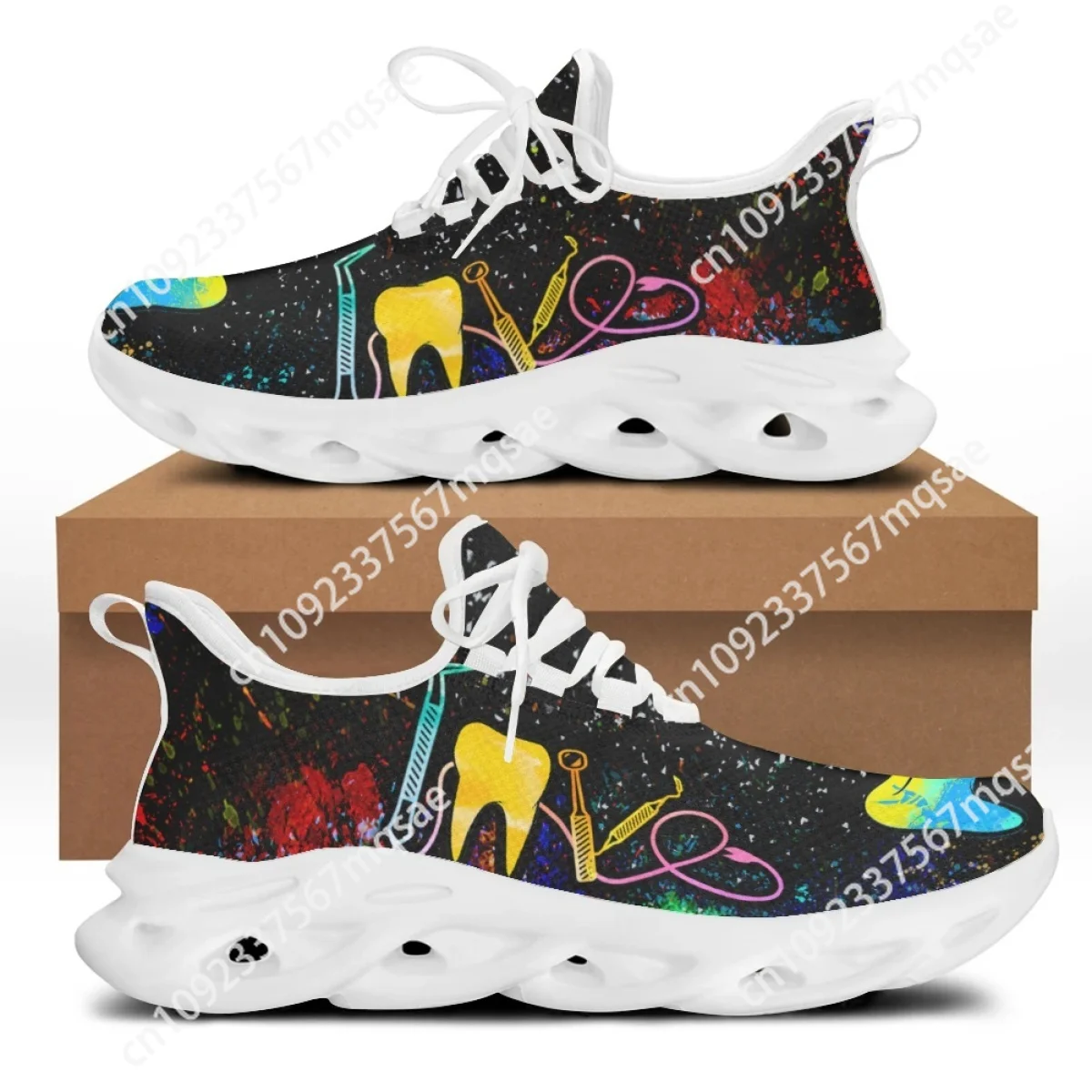 Aangepaste damessneakers Tandartsschoenen Tandheelkundige apparatuur Print Zomer Mesh Dames Beloopbare schoenen Ademende flats Schoeisel Vrouw