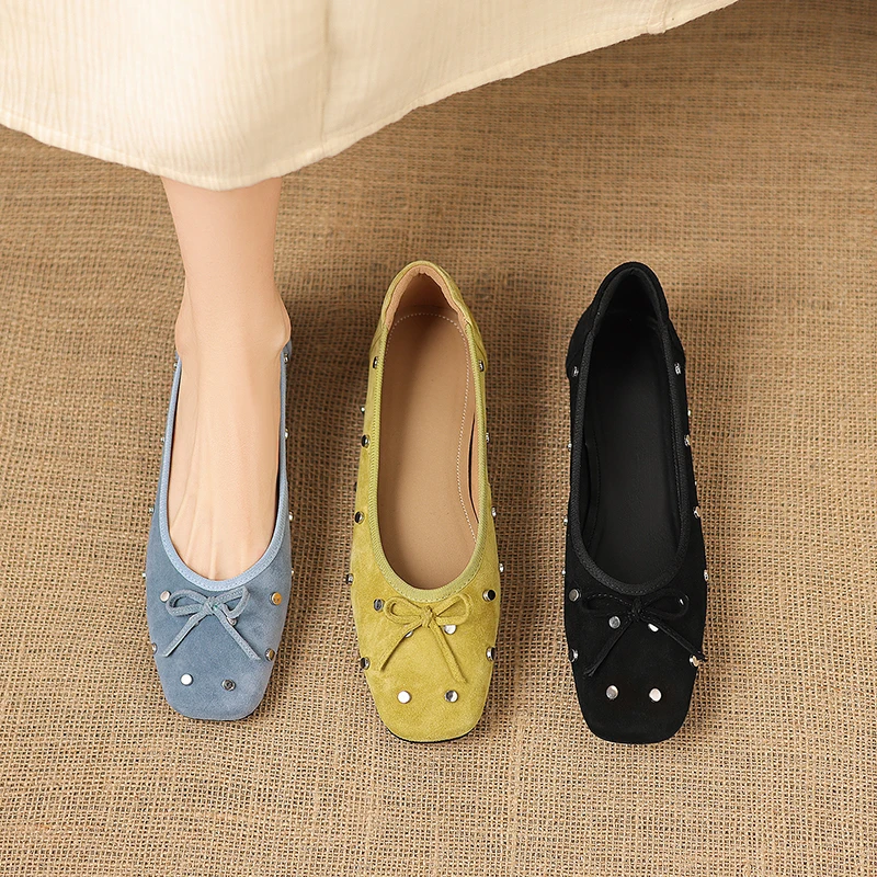 Zapatos de tacón para mujer, mocasines de piel natural de oveja, piel de vaca y piel de cerdo, con punta cuadrada y remaches metálicos, para primavera y otoño, 22-25cm, novedad 2026