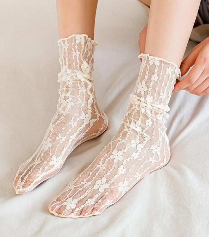 Women Sexy Lace Flower Fashion Ultra-thin Transparent Summer Japan Style Hollow Mesh Crew Socks Harajuku Retro Long Kawaii Socks