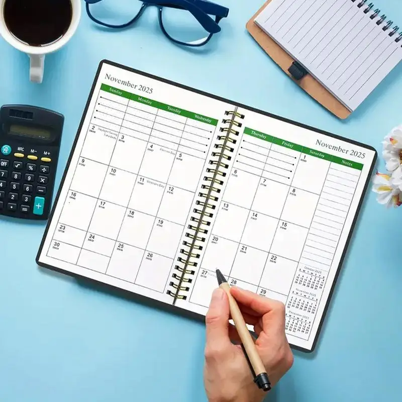 2025-2027 مخطط شهري دفتر مخطط يومي جدول الأعمال دفتر التاريخ للمدرسة كلية الأعمال المنزل مكتب العمل التنظيم اليومي