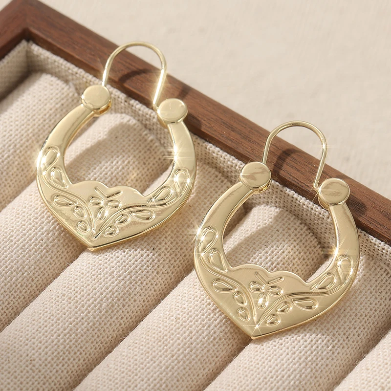 Classic Gold Color Flower Dangle Earrings Woman Circle Carving Party Daily Wear
