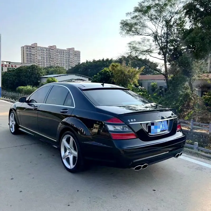 Suitable for Mercedes Benz S-Class W221 Rear Roof Spoiler 2006 2013 ABS Rear Roof Spoiler Rear Carbon Fiber Spoiler