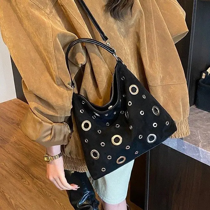 

2026 New Women's Unique Design Vintage Shoulder Bag, Adjustable Underarm Crossbody Bag, Designer-inspired Elegant Purse
