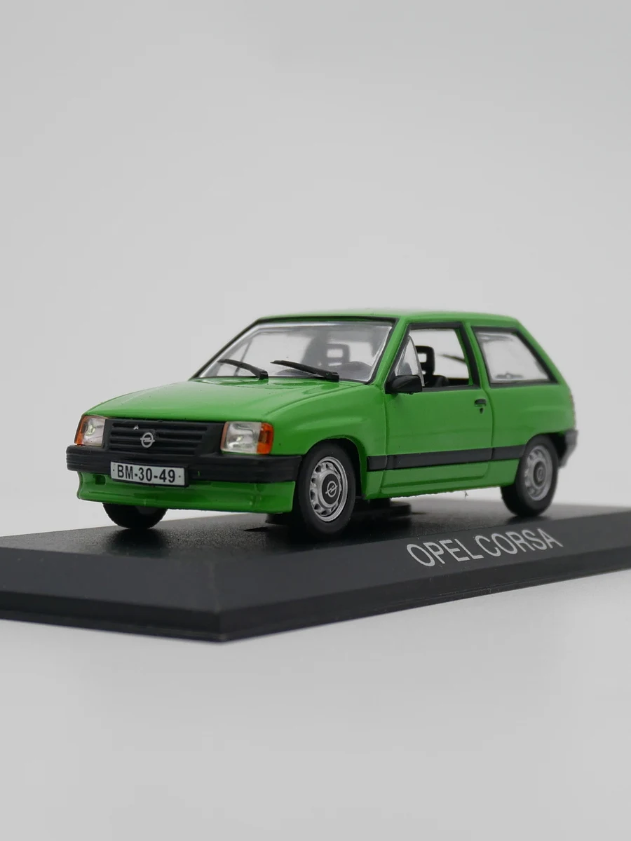 

Ixo 1:43 Ist Opel Corsa Diecast Car Model Metal Toy Vehicle