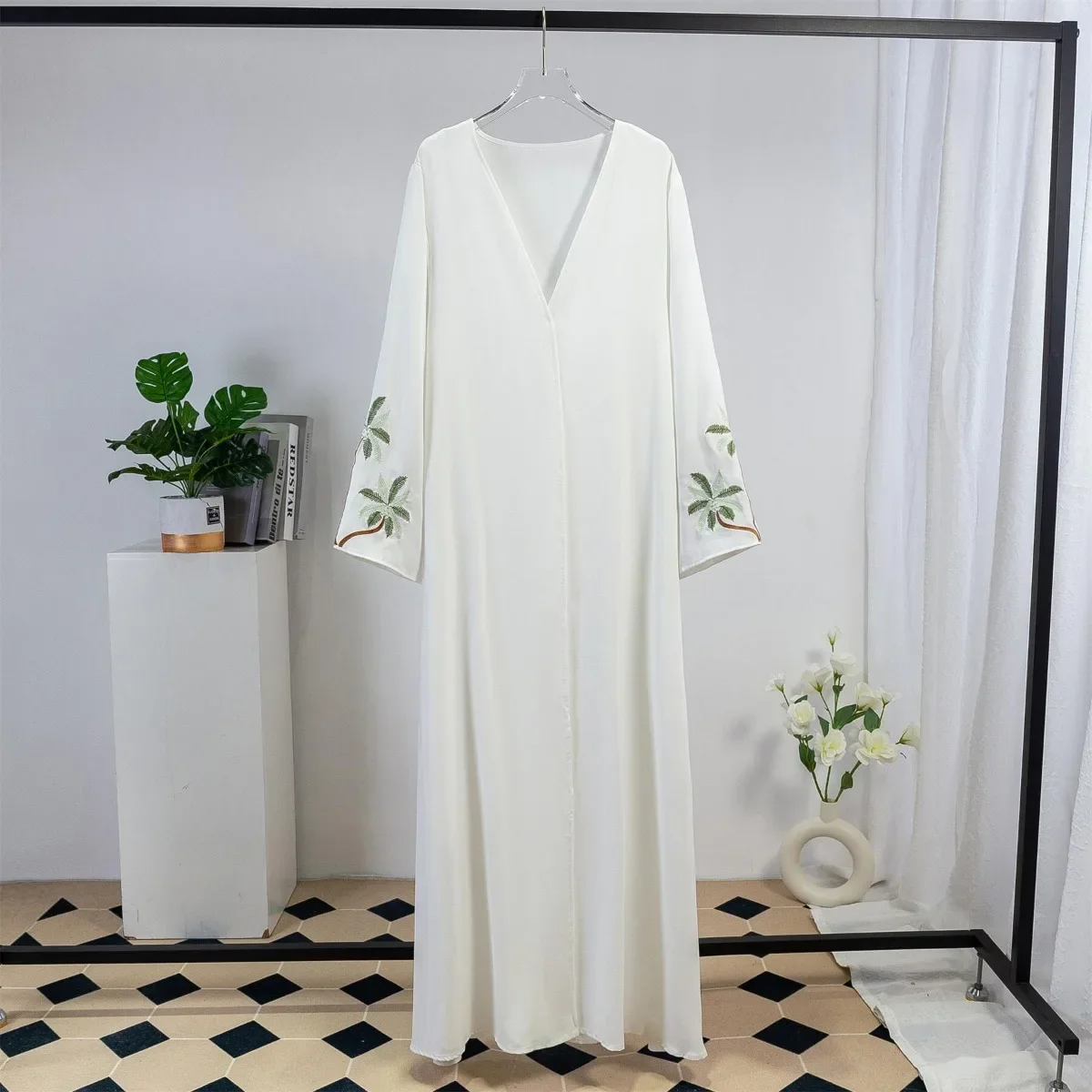 Embroidery Floral Open Front Abaya Muslim Long Sleeve Maxi Length Dresses Islamic Clothing Women Abayas Muslim Kaftans Jilbabs