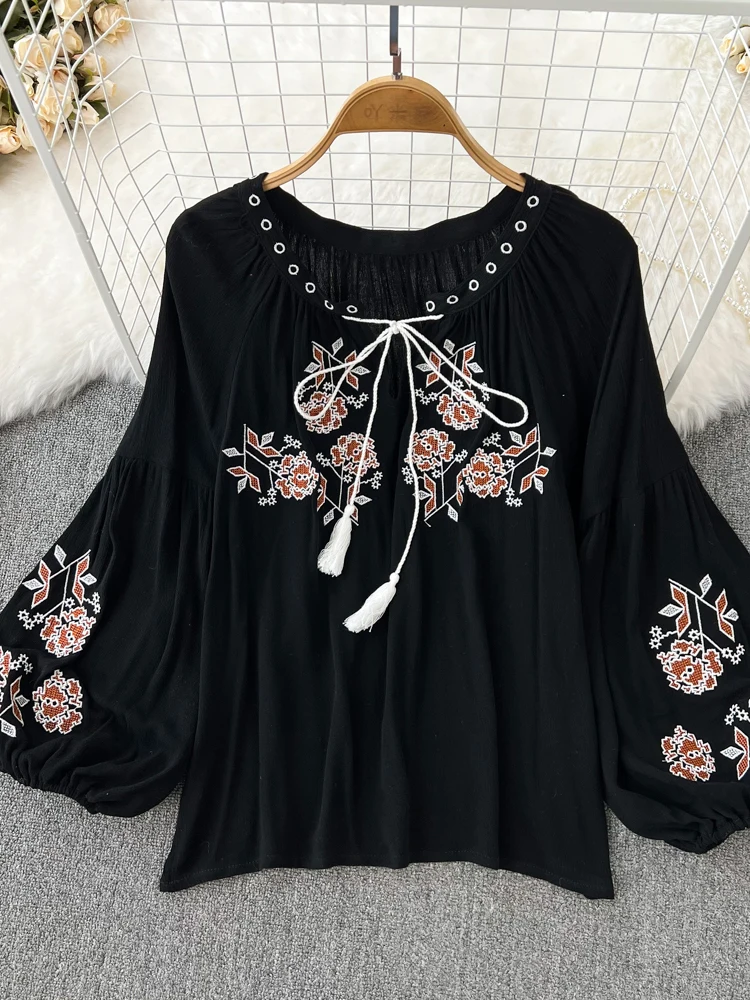 Women's Retro Blouse National Style Embroidered Lace-Up Tassel V