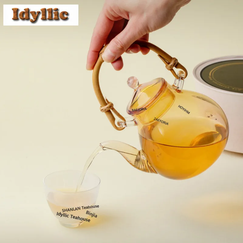 HOYIHM 550ml Bamboo Woven Handle Pyriform Glass Boiling Water Kettle Large Capacity Tea Soaking Pot Flower Tea Kettle Puer Cafes
