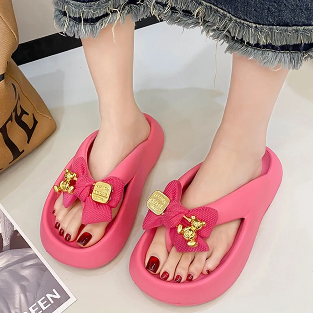 

Fashion Cute Cartoon Bear Slippers EVA Summer Thick Heel Flip Flops Shoes Sweet Slippers for Women Outdoor