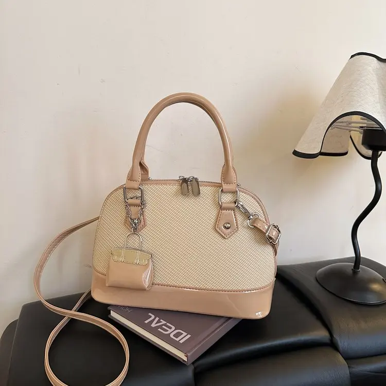 

Новая корейская сумка-ракушка 2026 года: модная женская наплечная сумка с высоким качеством, большой вместимостью, трендовая, портативная сумка-мессенджер