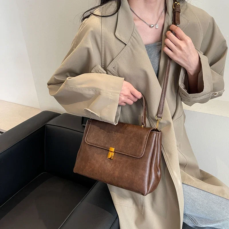 LEFTSIDE PU Leather Retro Small Crossbody Bag with Short Handle for Women 2023 Winter Fashion Handbags and Purses Shoulder Bag