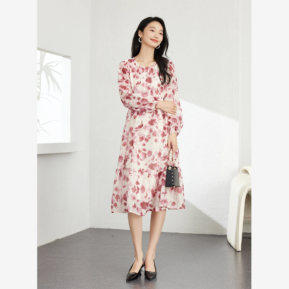 Vimly femmes thé robe florale 2025 automne manches bouffantes smocké taille cravate ceinture élégant Chic vacances Petite longue robe M2763