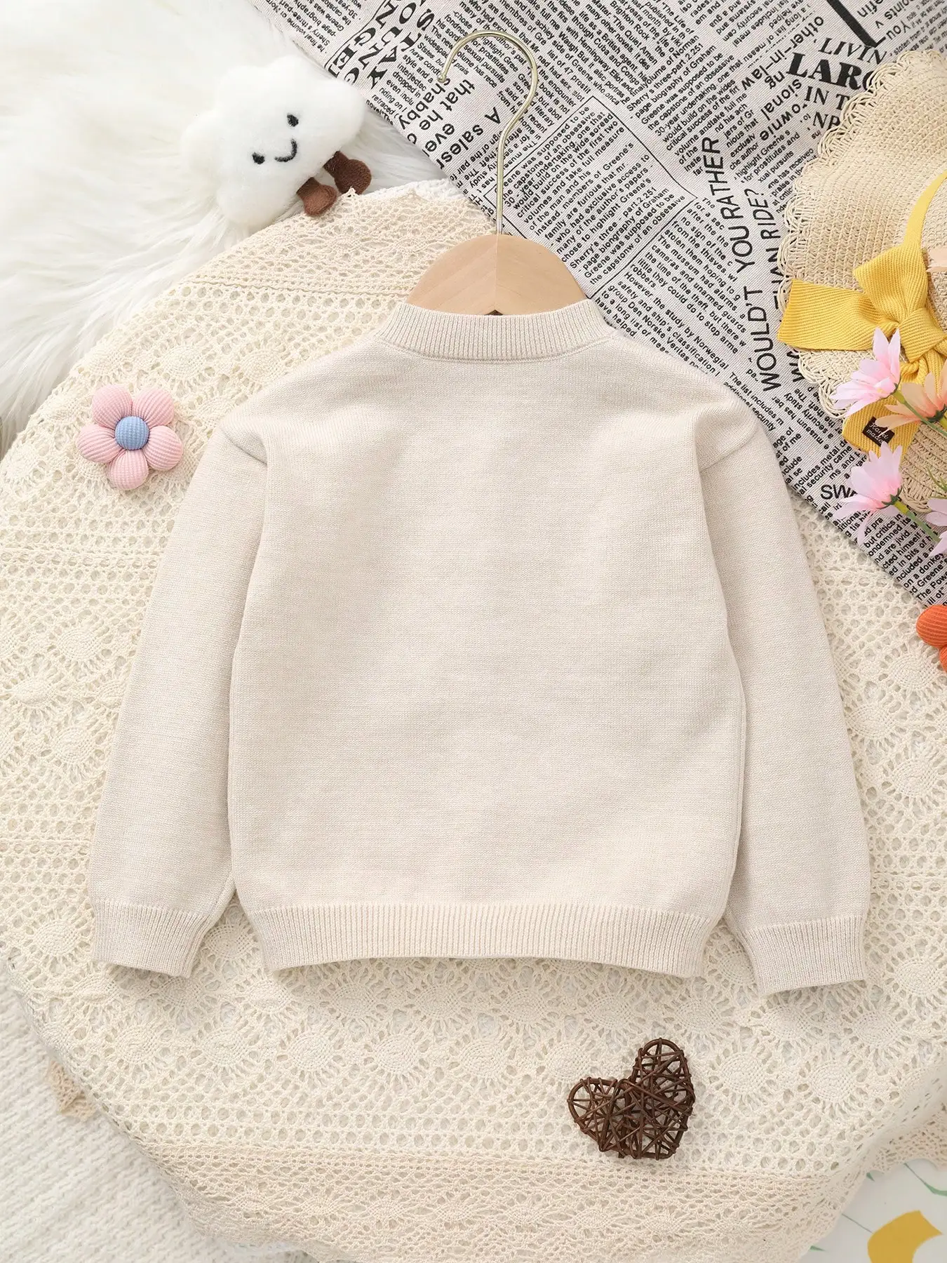 Baby Girl Sheep-Patterned Long-Sleeved Single-Breasted Casual Woolen Cardigan, Cute Little Sheep Embroidery, Soft and Comfortable Fabric