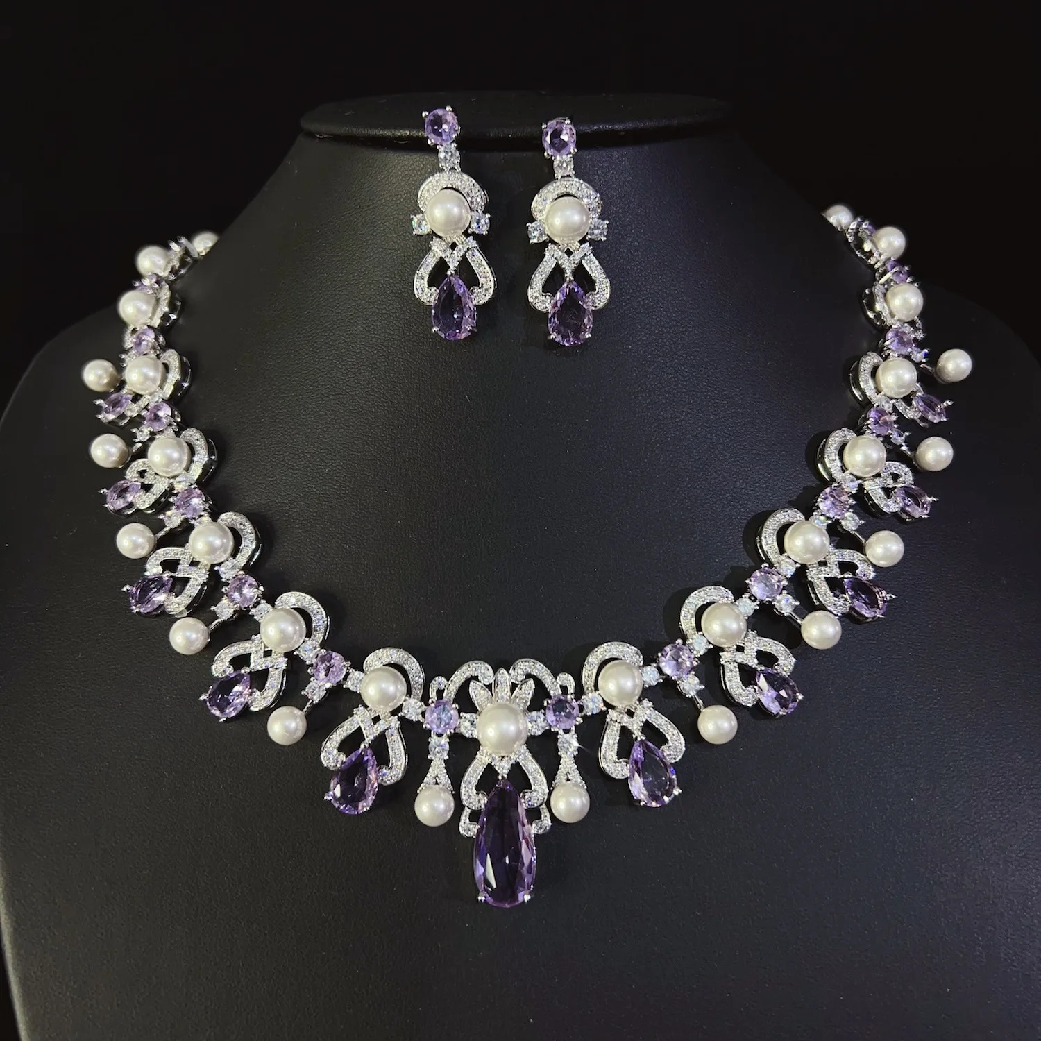Stunning Middle Eastern Women's Luxury Pearl Necklace and Earrings Jewelry for Women's Wedding Bridal Event Accessories M-1147