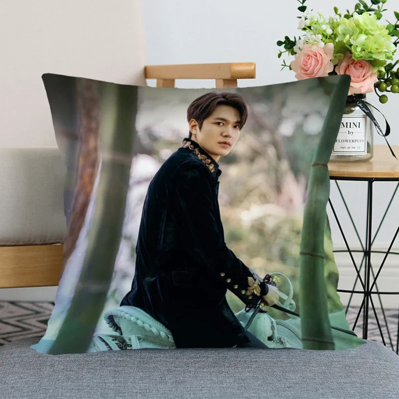 New Lee Min Ho The King Eternal Monarch Pillow Cover Bedroom Home Decorative Pillowcase Square Zipper Pillow Cases Satin Fabric