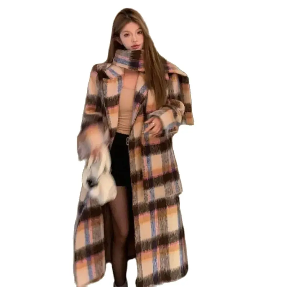 

Retro Atmosphere Check Loose Woolen Coat Female Autumn And Winter New Over-the-knee Fashion Woolen Coat Female Tide.