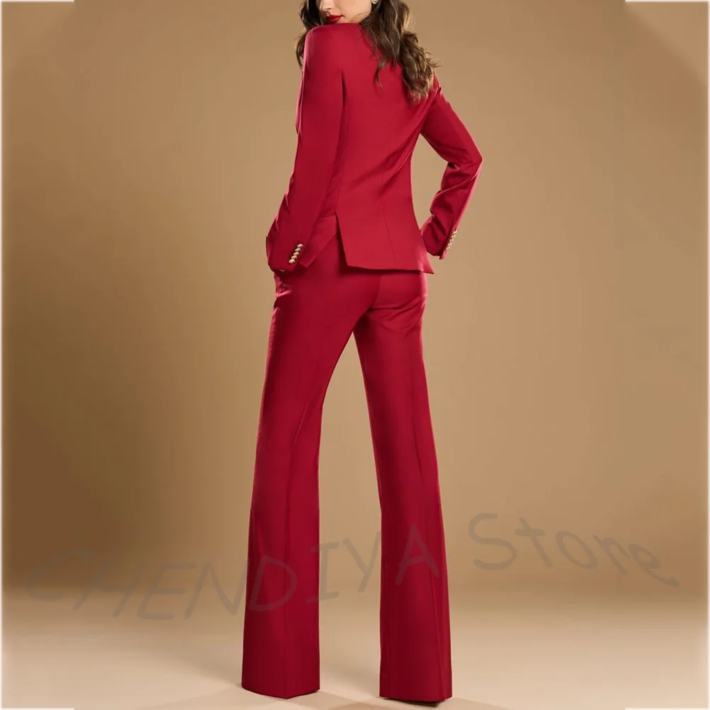 بدلة نسائية فاخرة ذات طية صدر السترة باللون الأحمر الزي الحديث قطعتين كلاسيكية مزدوجة الصدر مصممة خصيصًا طقم بدلة نسائية احترافية
