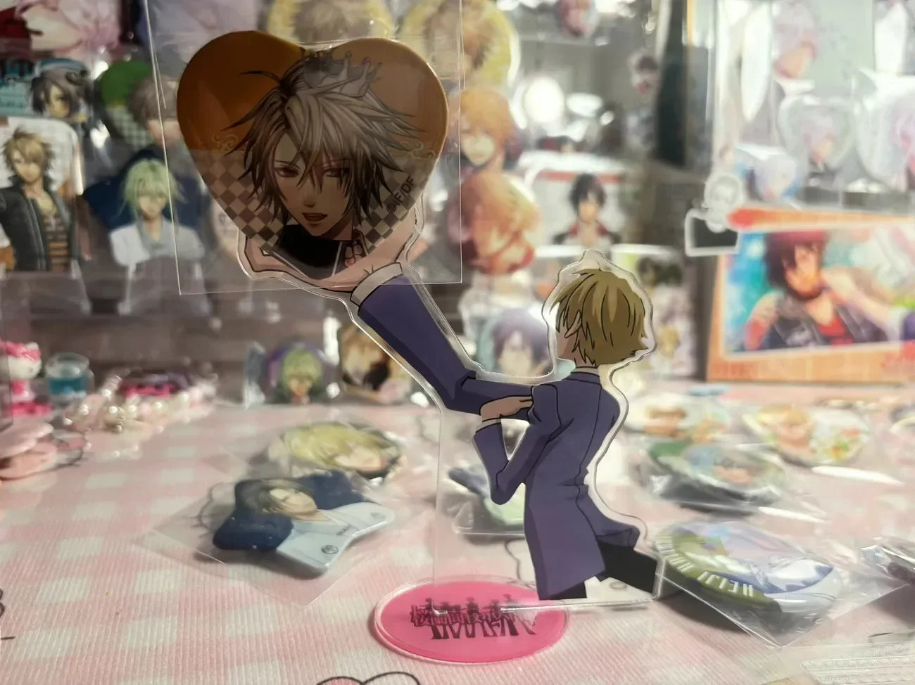 Suou Tamaki 배지 로제트 아크릴 스탠드, Ouran Koukou 호스트 클럽 애니메이션 상품, 재미있는 피규어 디스플레이 컬렉션 장식, 책상 장식
