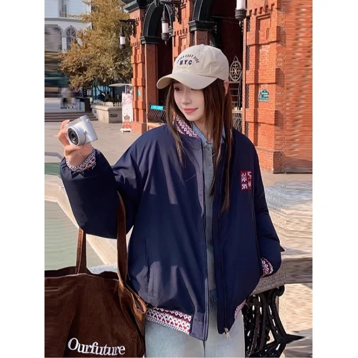 

Ретро-куртка в американском стиле с пэчворком, свободного кроя, из хлопка, для мужчин и женщин, с цветочной вышивкой, зимняя, утепленная, с длинными рукавами.