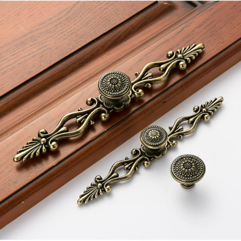 Retro Home Cupboard Pull Square Cabinet Drawer Knobs Zinc Alloy Dresser Door Hardwares Antique Bronze Bathroom Handles