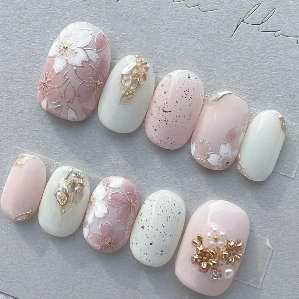 

Purely handmade custom relief gold foil nail art/hand-painted peony flower nail art/custom press nail/handmade press nail