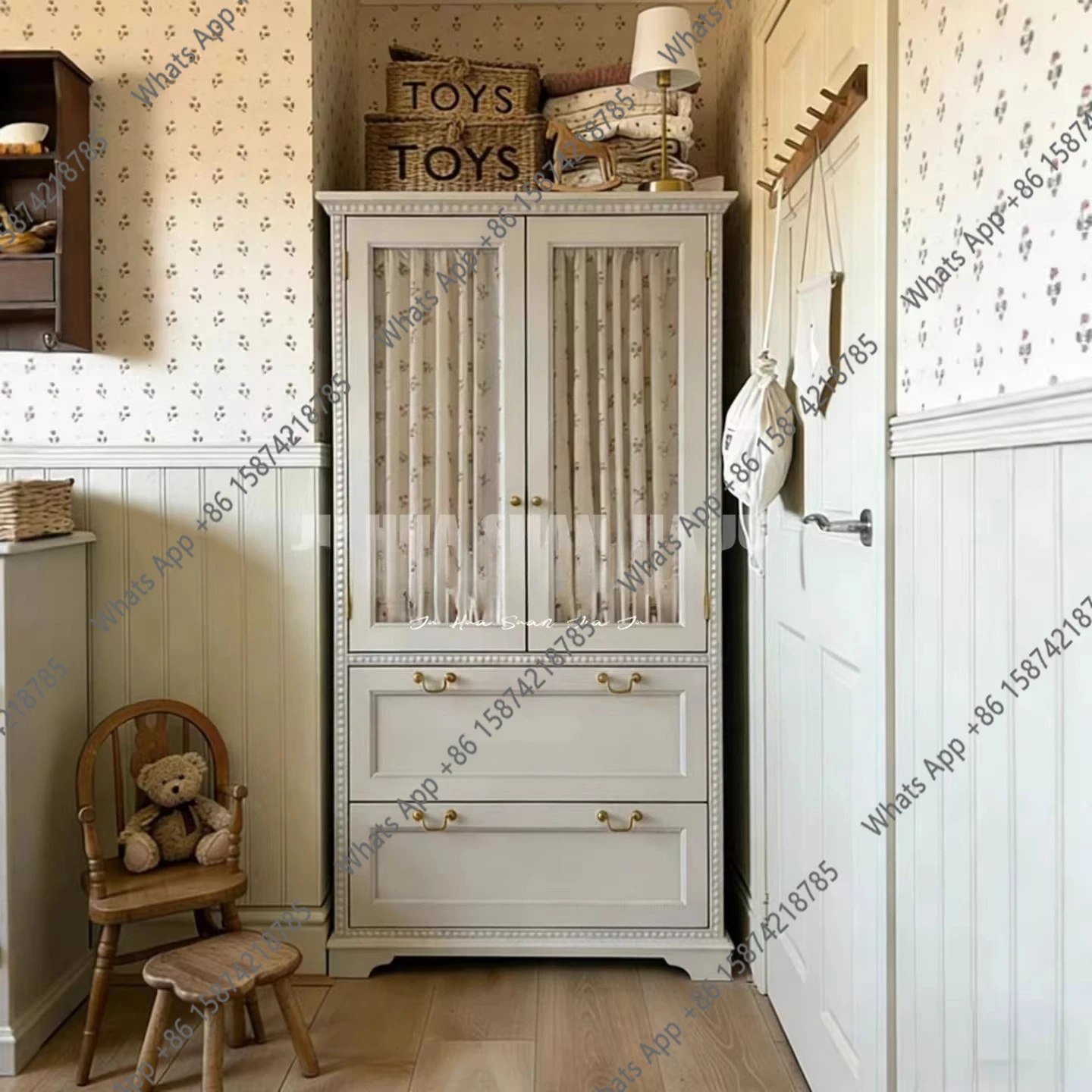 

French solid wood model bedroom designer creative wardrobe, antique glass drawer storage cabinet