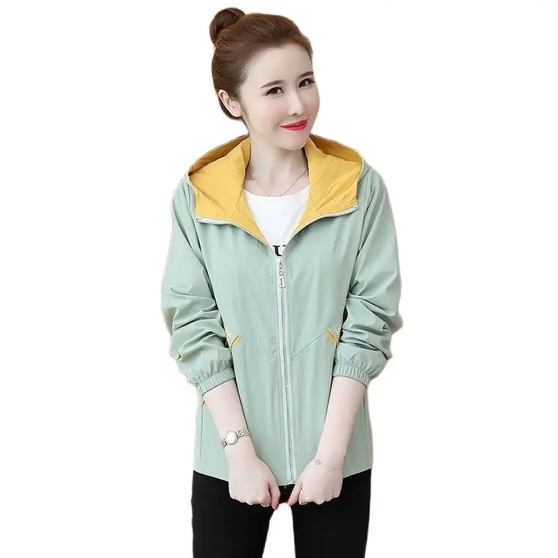 

Female Fashion Printing Letter Hooded Leisure Women's Coat 2022 Springautumn New Style Loose Wild Short Ladies Baseball Jacket