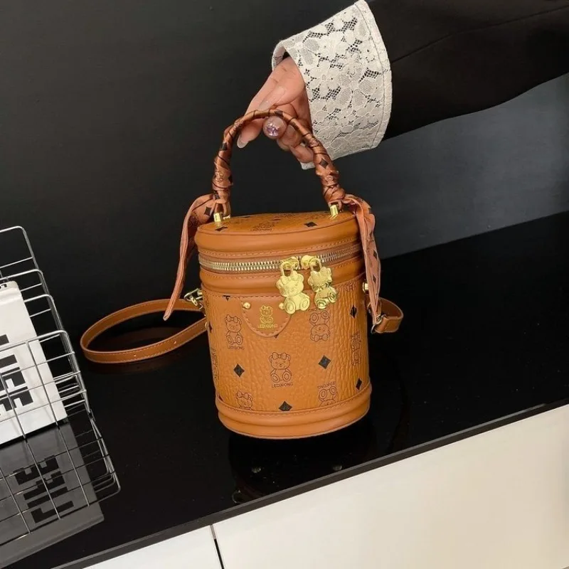 Trendy Simple Vintage Designer Diaper Bags For Women Luxury Leather Large Capacity Elegant Crossbody Shoulder Bag High-End