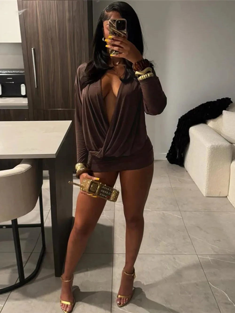 Mini abito elegante da donna con scollo a V profondo, manica lunga, skinny, fianchi color pesca, mezzanotte, club, festa, moda sexy, aderente