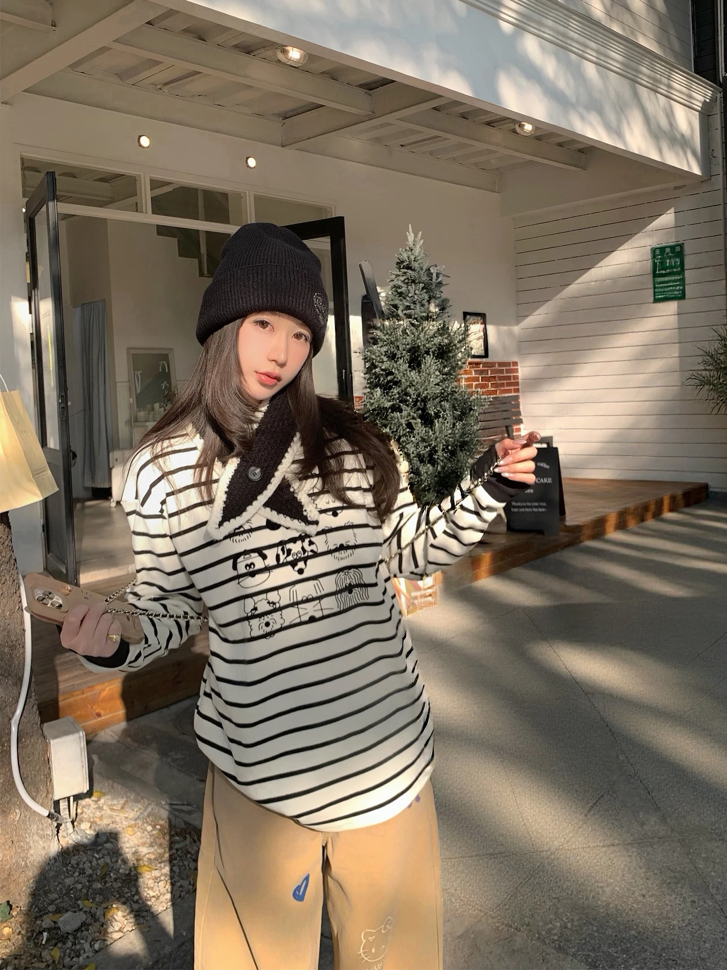 

Белая полосатая вязаная кофта Xueke с длинными рукавами для женщин, контрастный дизайн, корейский стиль, повседневный качественный топ