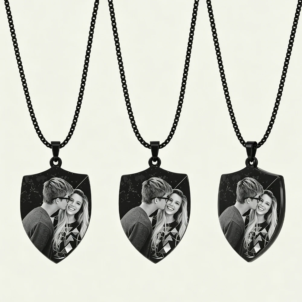 

Custom Photo Pendant Necklace Couple Memorial Pendant Necklace StainlessSteel Laser Engraved Portrait Necklace Personalized Gift