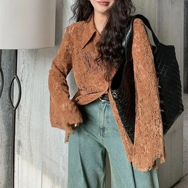 Chemisier en dentelle à manches longues pour femmes, chemise creuse à volants, chemise douce, café, printemps, automne, mode