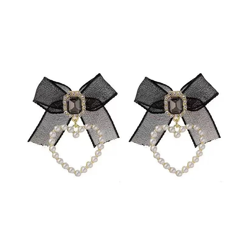 Vintage Black Bowknot Earrings Women Imitation Pearl Heart Drop Earrings Retro Rhinestone Bow Earrings Girls Party Jewelry Gifts