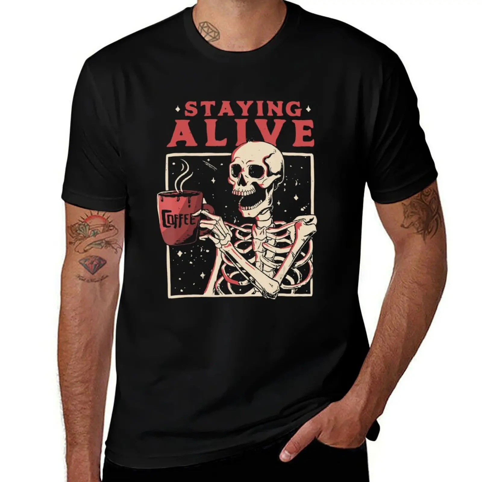 T-shirt en coton classique à col rond avec motif Staying Alive Skeleton Drink Coffee Skeleton Skull