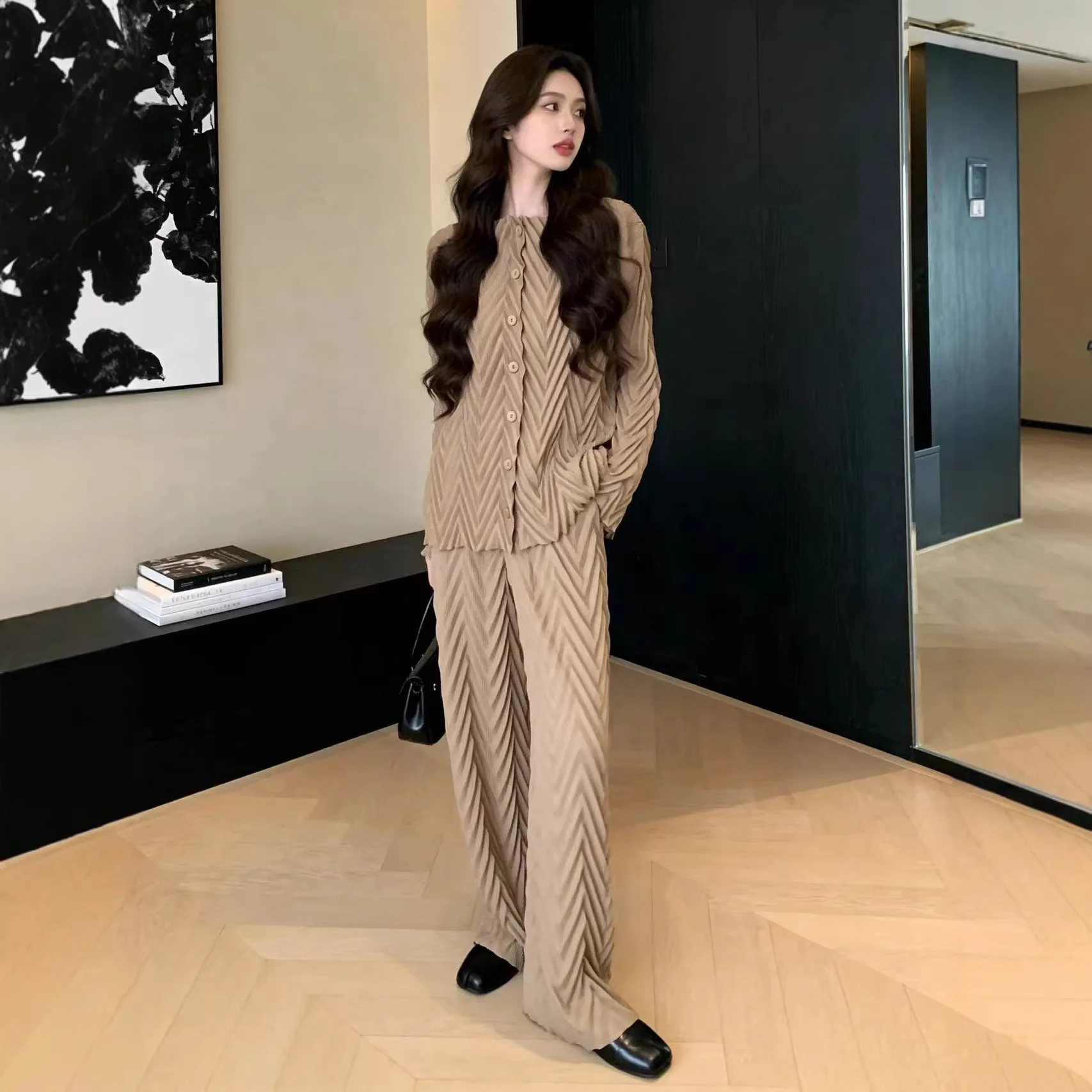 Black Chevron Print Pleated Long-Sleeve Shirt Wide-Leg Pants Set Minimalist Chic Daily Office Casual Essential Pieces 2026