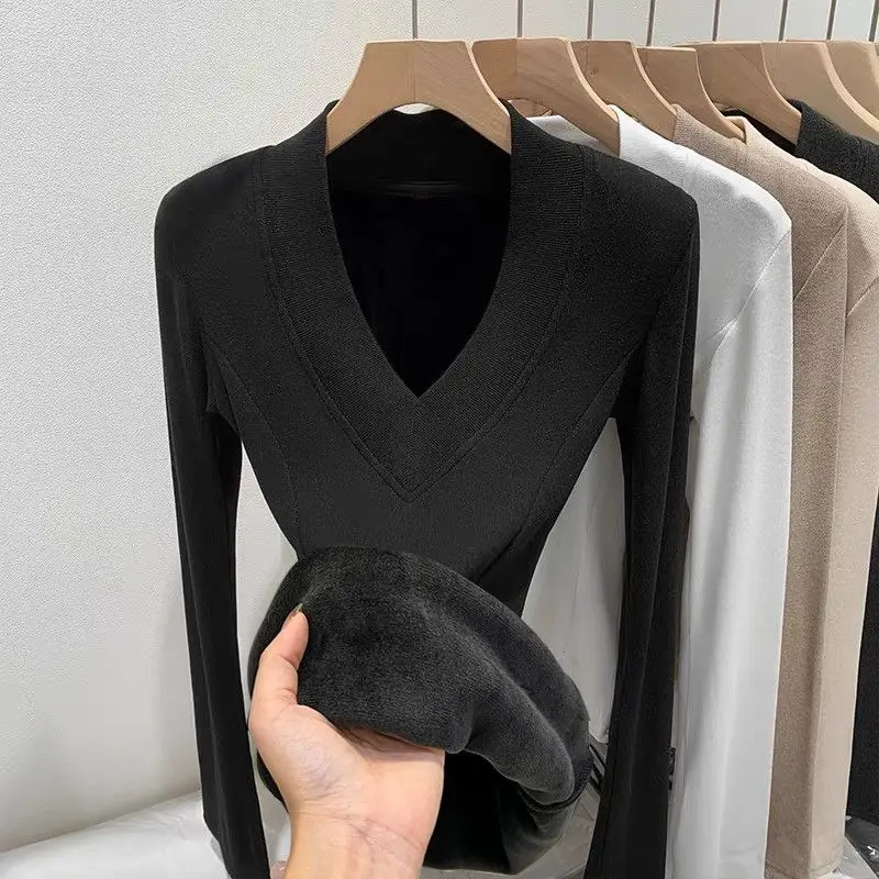 Plus Size Women V Neck Fleece Lined Thick Base Top Warm Inner Wear Winter Fashion Mom Tops For 300Lbs - view 3