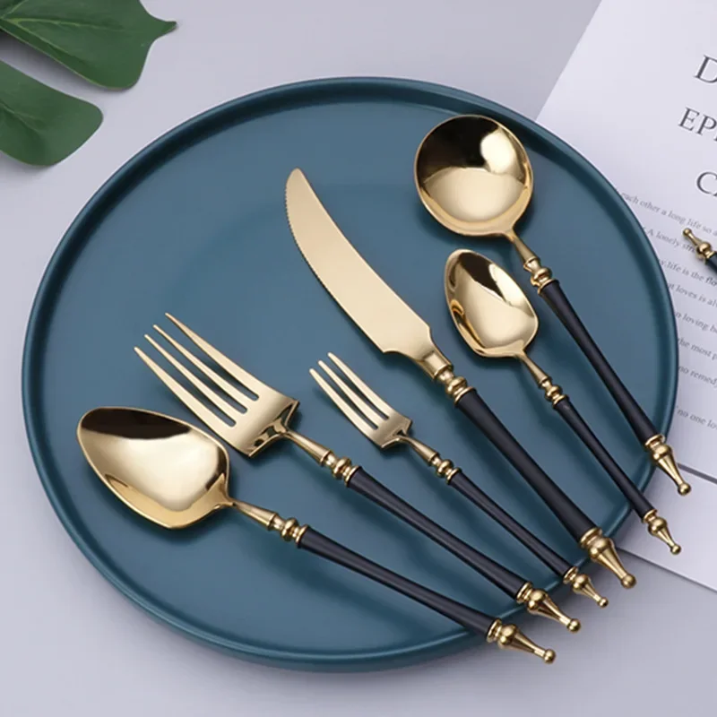 Luxury Western Gold Dinnerware Set Stainless Steel Knife Fork Tea Spoon Tableware Cutlery Set Kitchen Flatware Dishwasher Safe