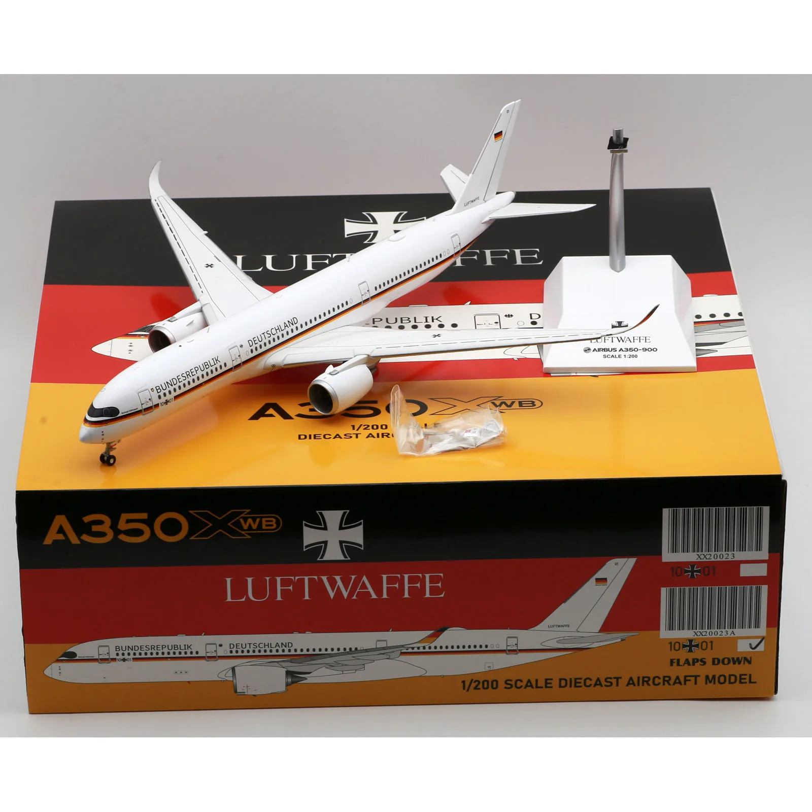 

XX20023A Alloy Collectible Plane Gift JC Wings 1:200 Germany Air Force Airbus A350-900ACJ Diecast Aircraft Model 10+01 Flap Down