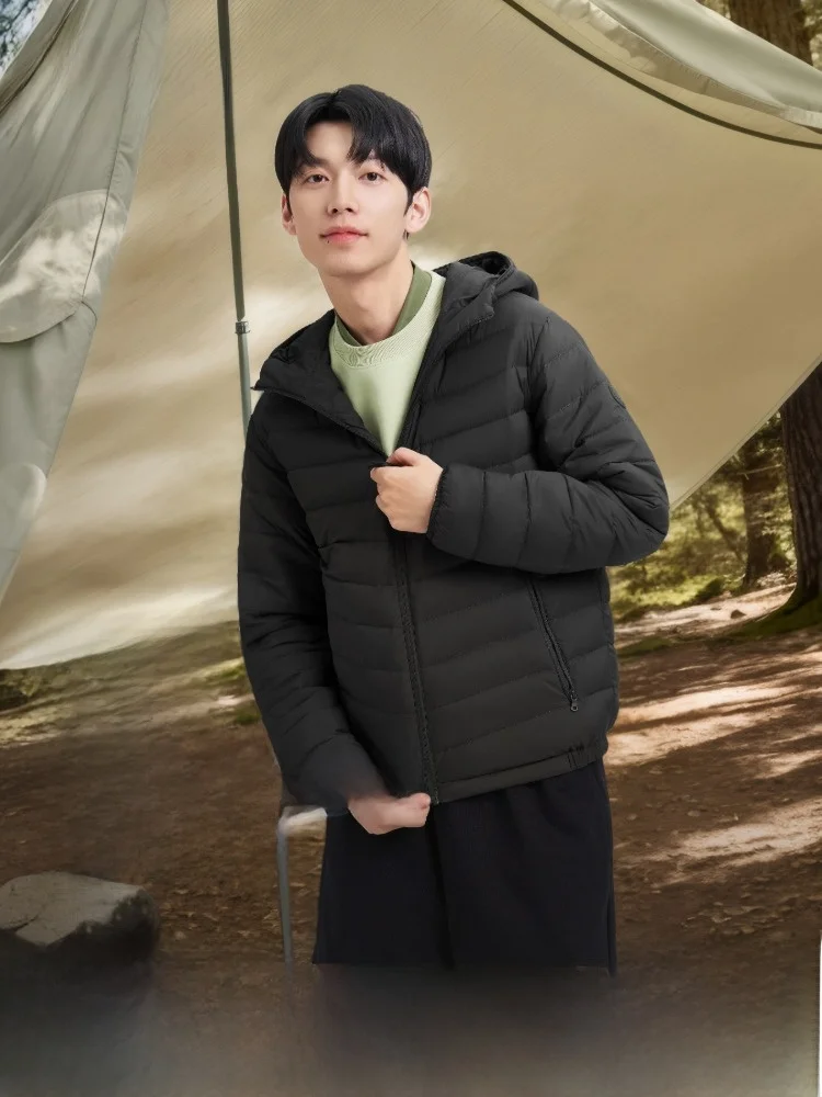 

Bosideng New Tee-Proof Men's down Jaet ort Lightweight Faionable Warmth Hooded Outdoor Sportswear Polyester Fiber