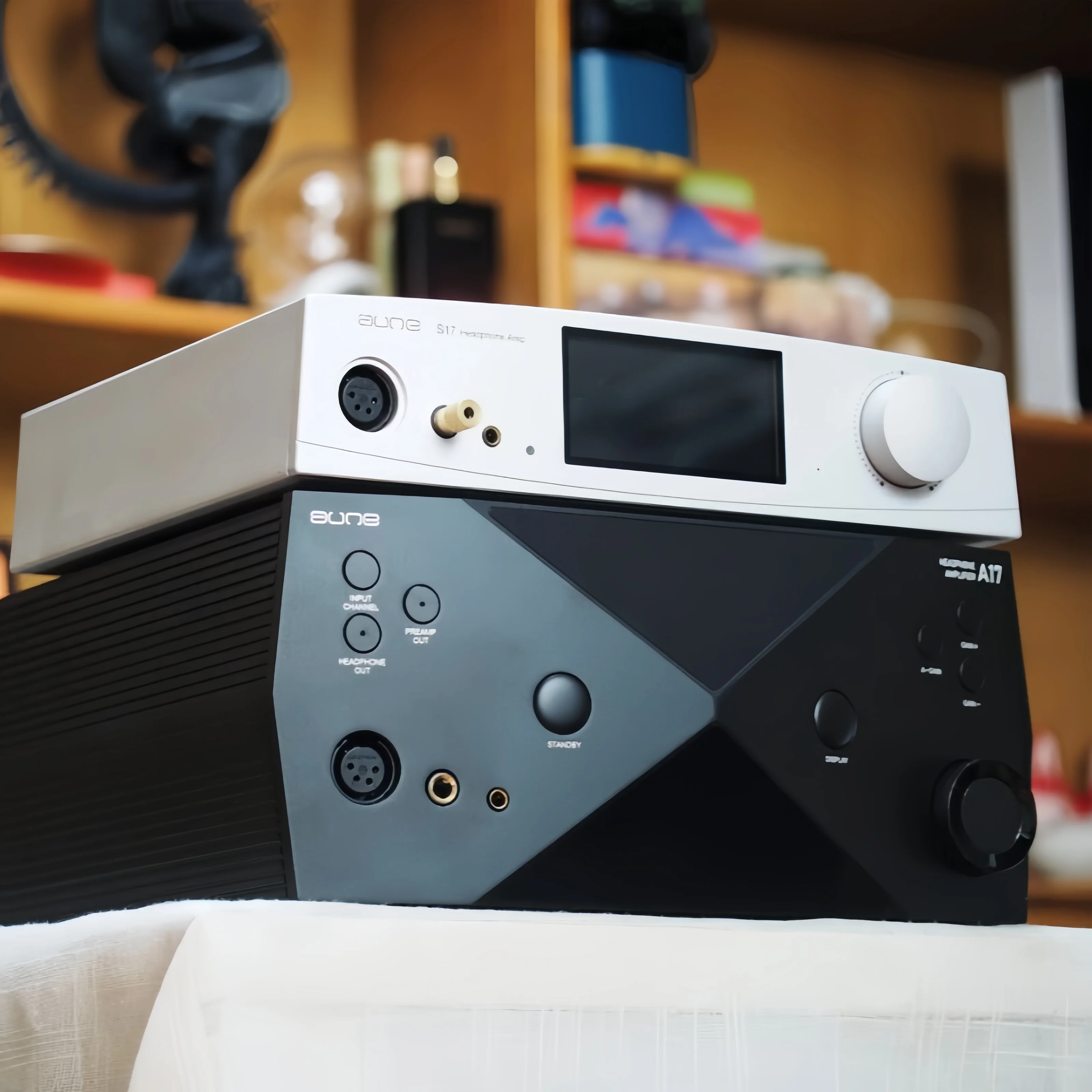 AUNE A17 Flagship Fully Discrete High-End Pure Class A Headphone Amplifier with R2R Precision Volume Control AMP