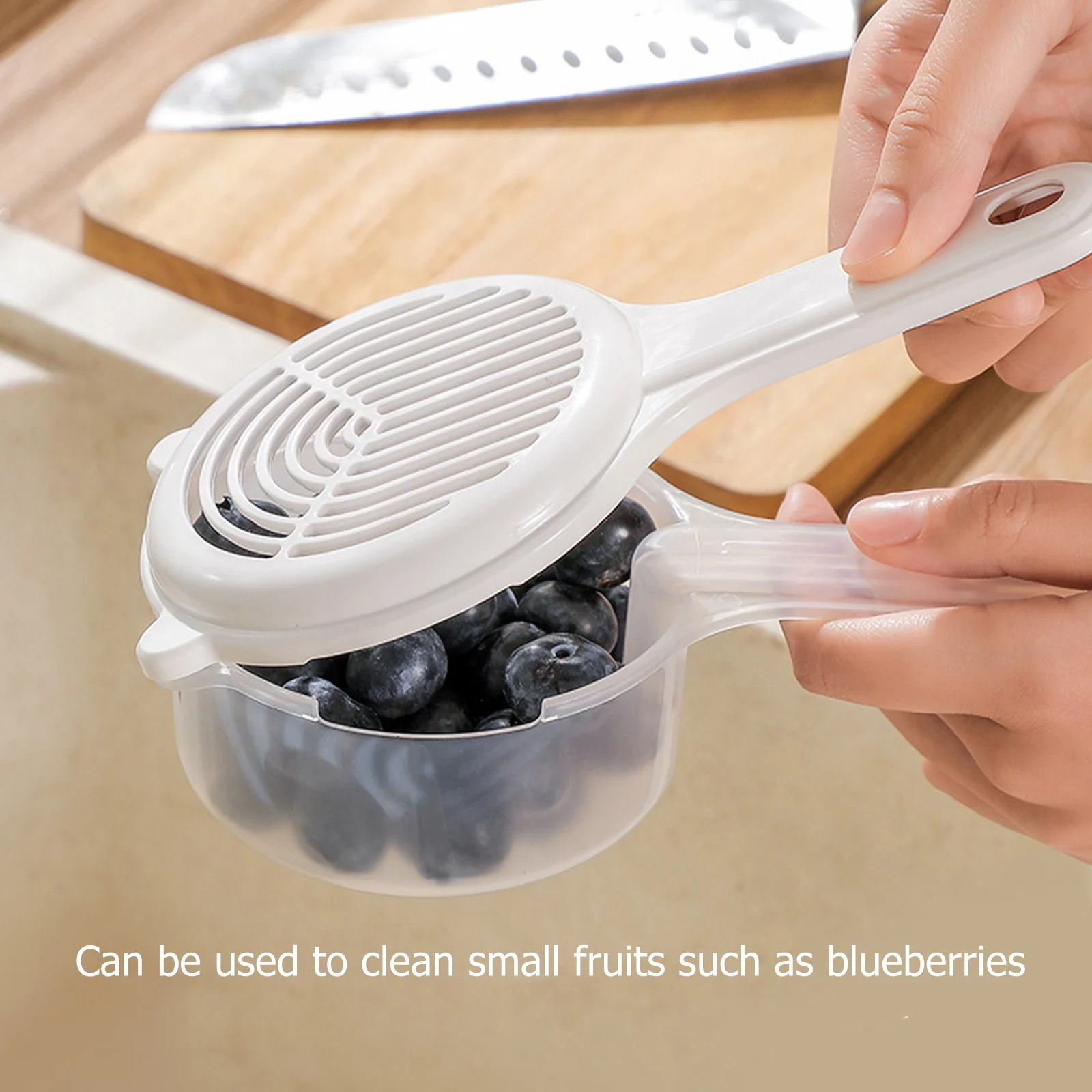 

Fruit Draining Bowl Blueberry Wash Strainer Reusable Material Efficient Water Removal Sleek Design Kitchen Gadget