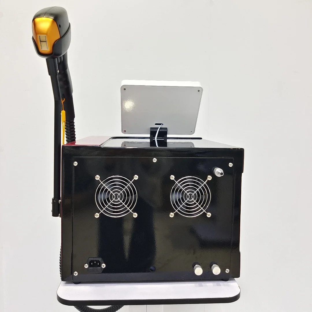 4000W 808 Diodo Laser SHR Macchina per la depilazione Raffreddamento a ghiaccio Depilazione permanente indolore Raffreddamento a ghiaccio Dispositivo di bellezza professionale