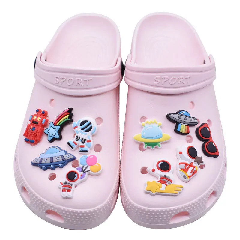 Single Sale PVC shoes charms game outer space Astronaut cartoon Accessories for strawpipe clogs shoe Decorations kids gifts