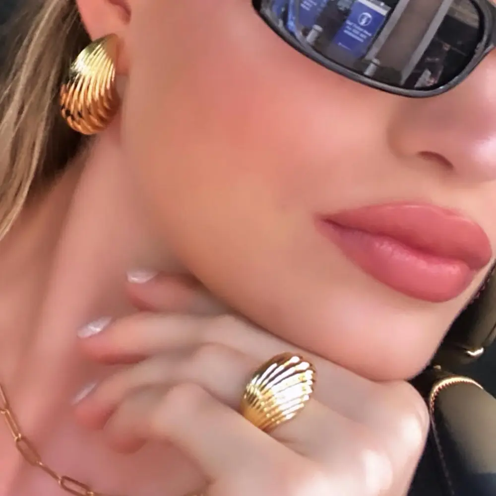 2023 Fashion Stainless Steel Stripe Half Empty Unusual Earrings for Women Statement Texture Gold Color Jewelry Bijoux Gift