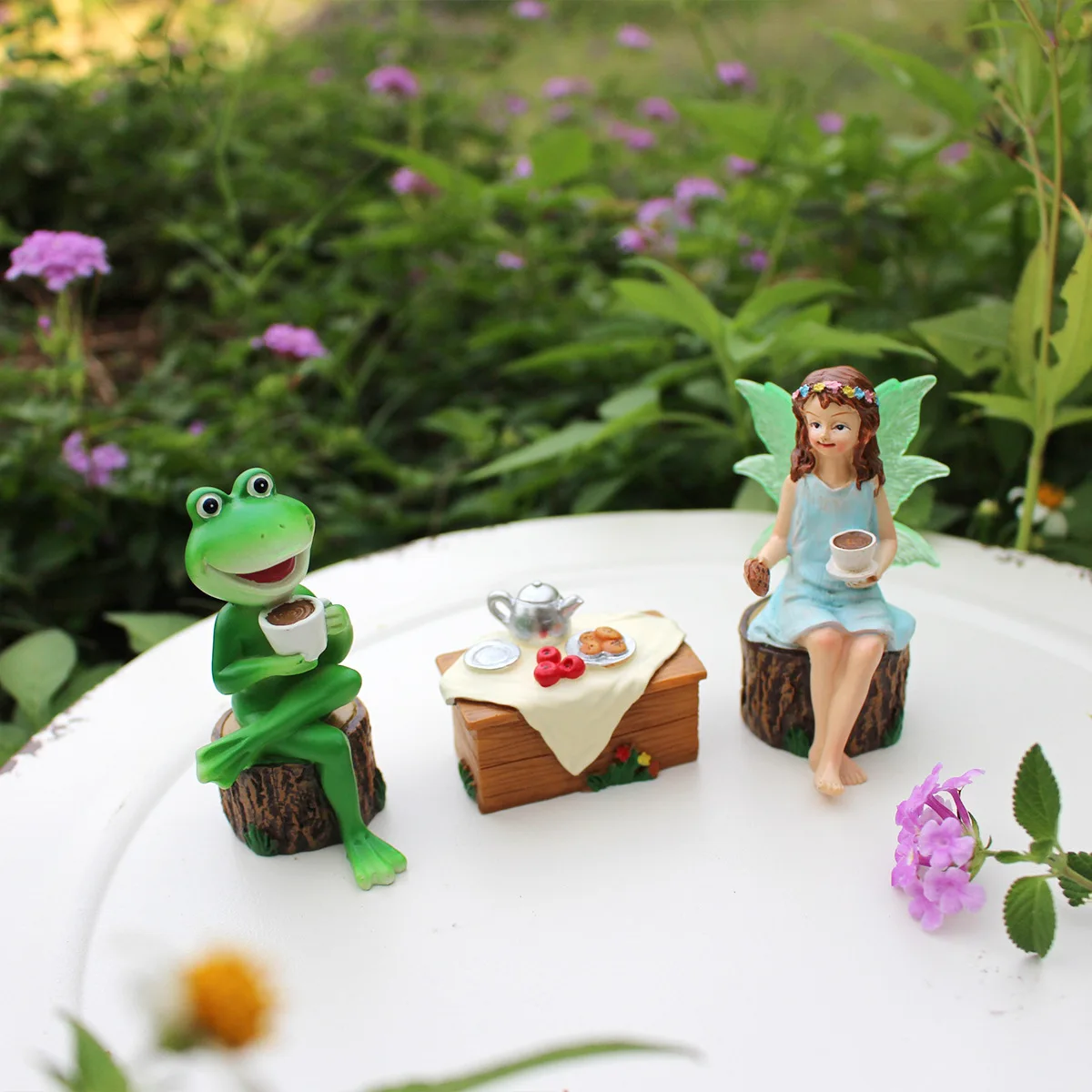 

Fairy & Frog Resin Decor - Whimsical for Desk, Garden & Office