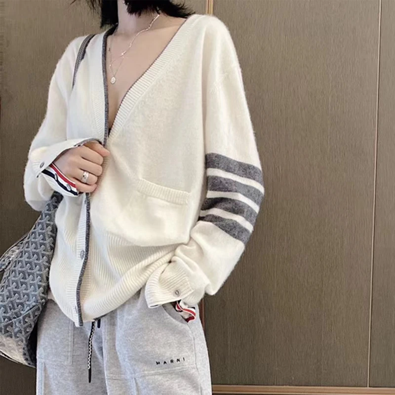 Camisola de caxemira com decote v feminina, cardigã casual, manga comprida, estilo TB, nova venda quente, outono e inverno