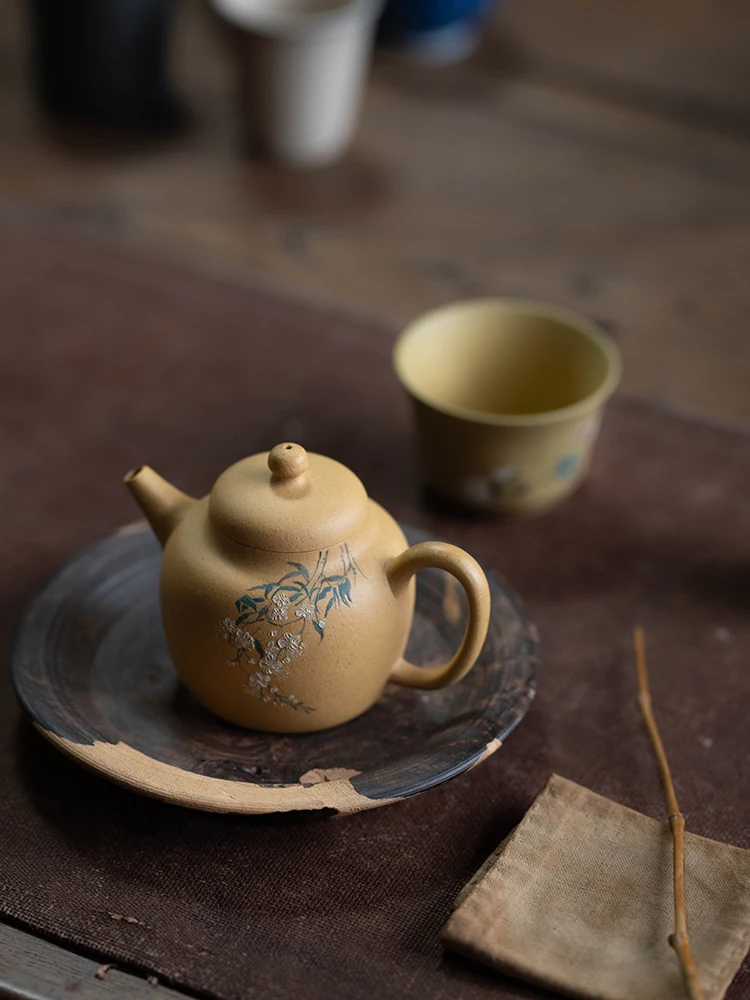 Yixing Zishahu Original Mine Section Mud Yigong Pot Small Capacity 130cc Pure Handmade Clay Drawing Pear Blossom Chinese Style